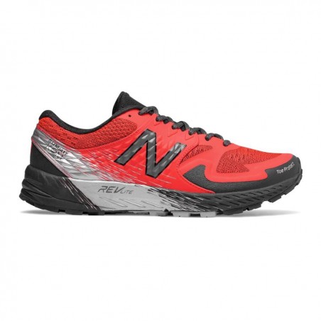 Zapatillas de Trail New Balance Summit KOM OI18 Coral Gris Negro