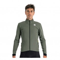 Cycling jackets  Protection against wind and rain on your routes